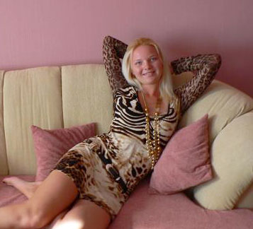 russianchattingapp.com - love woman