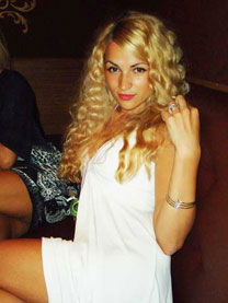 russianchattingapp.com - photo galleries of woman